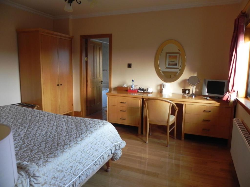 Shelmalier House Hotel Атлоун Стая снимка